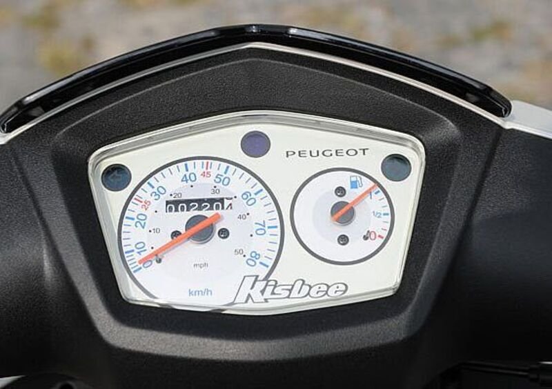 Peugeot Kisbee 50 4T Kisbee 50 4t RS (2010 - 17) (6)
