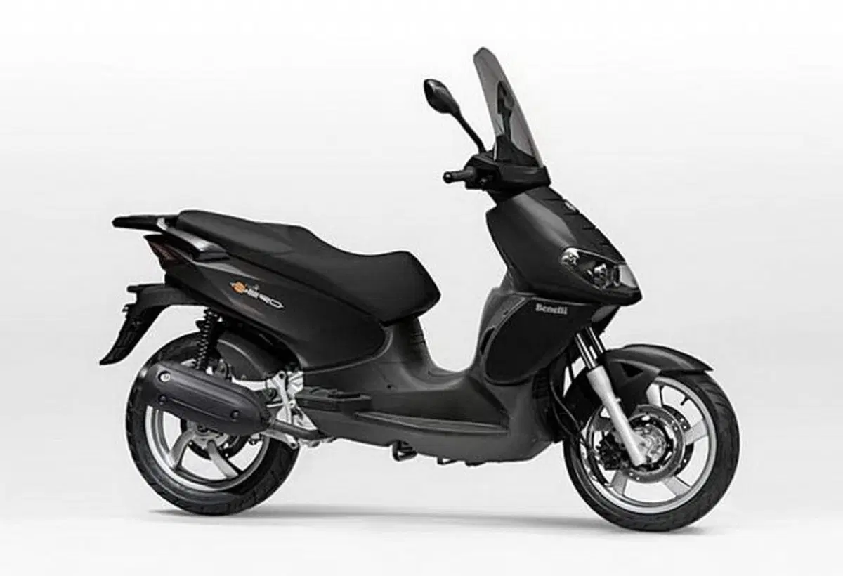 Benelli Caffènero 250 Caffènero 250 (2013 - 14) (2)