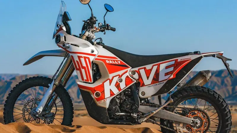 In cinque anni da zero alla Dakar: l'incredibile Zhang Xue e le motociclette Kove