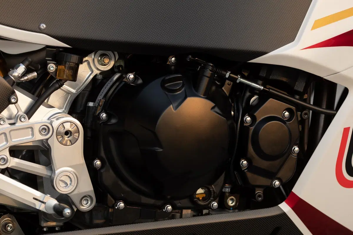 Bimota TESI H2 - KB4 distinguersi è il loro forte (3)
