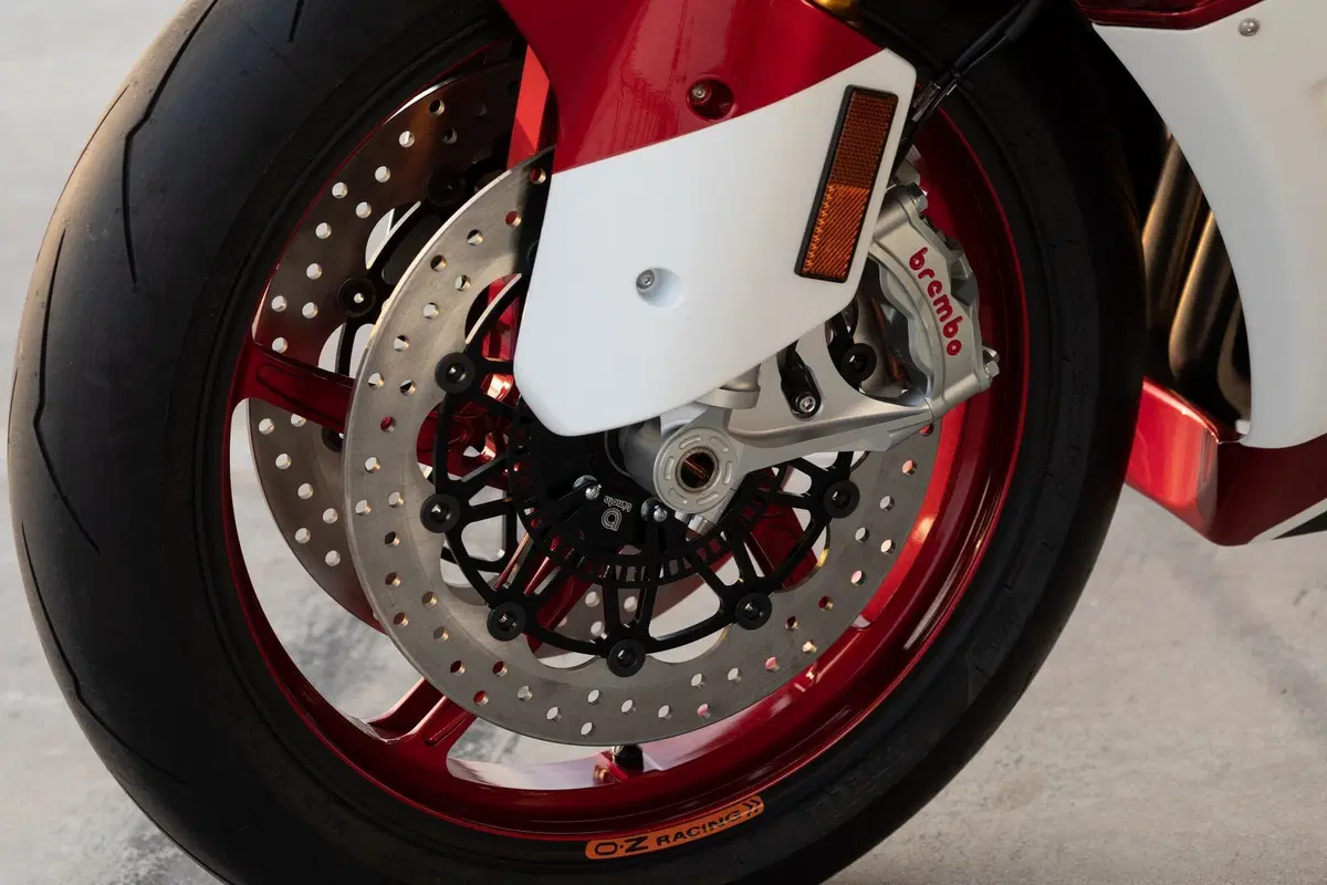 Bimota TESI H2 - KB4 distinguersi è il loro forte (5)