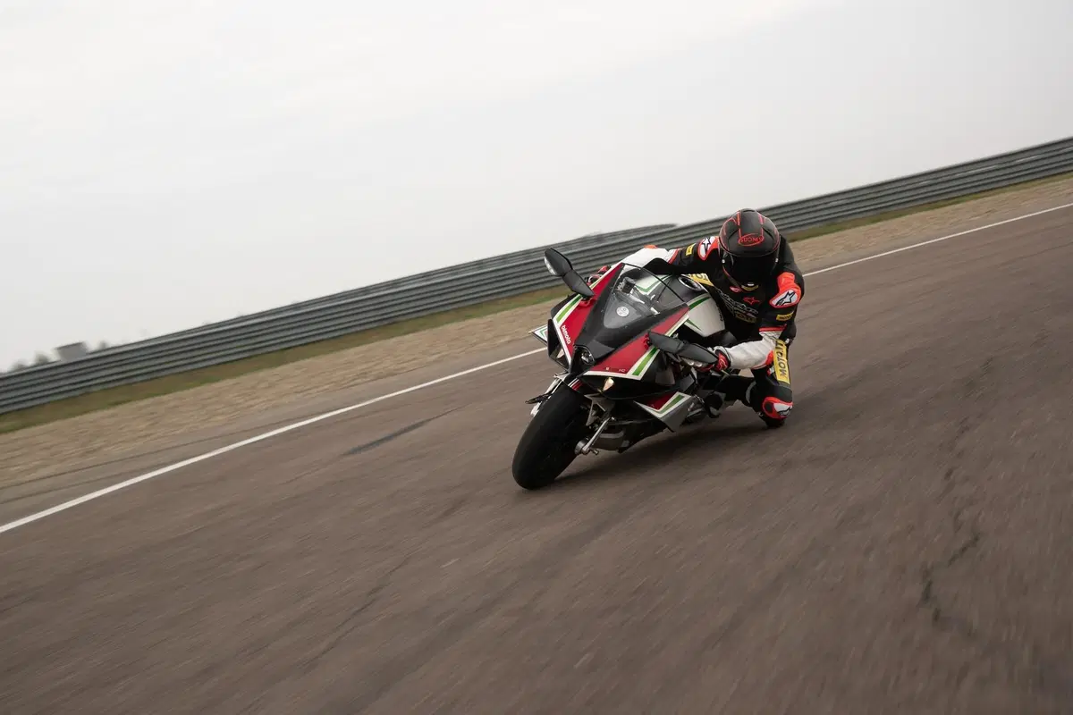 Bimota TESI H2 - KB4 distinguersi è il loro forte