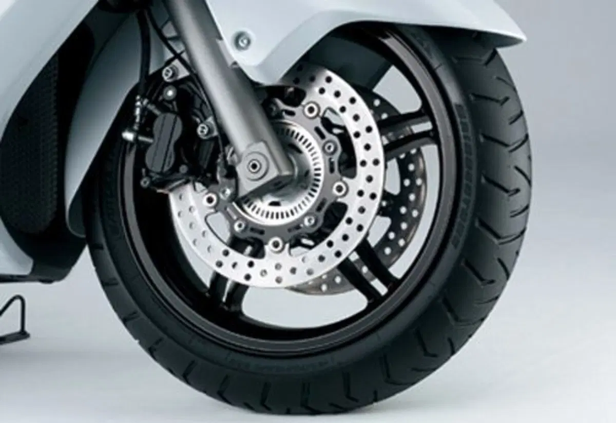 Suzuki Burgman AN 650 Burgman AN 650 Executive ABS (2013 - 17) (9)
