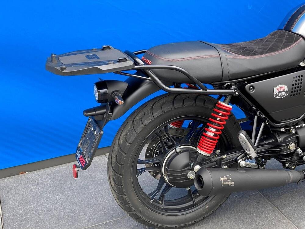 Moto Guzzi V7 III Stone S (2020) (3)