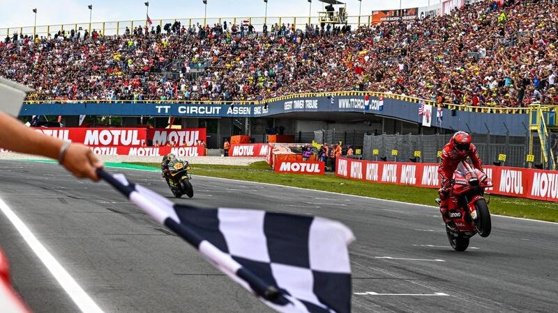 MotoGP 2022. Il Mondiale si &egrave; deciso in Olanda #lanotiziainprimafila [VIDEO]