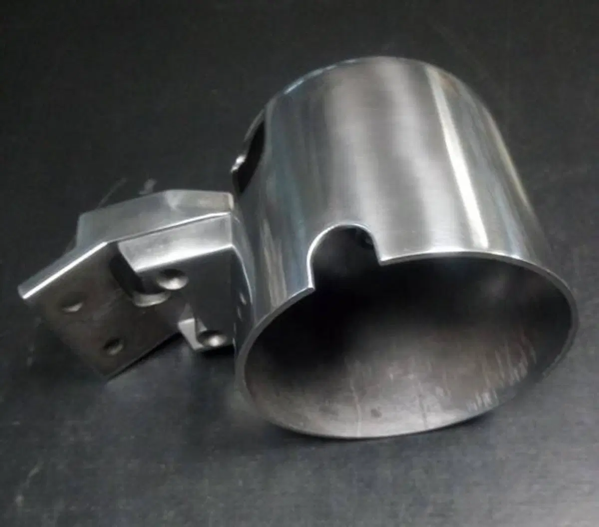 Contenitore strumenti Intruder Suzuki (5)