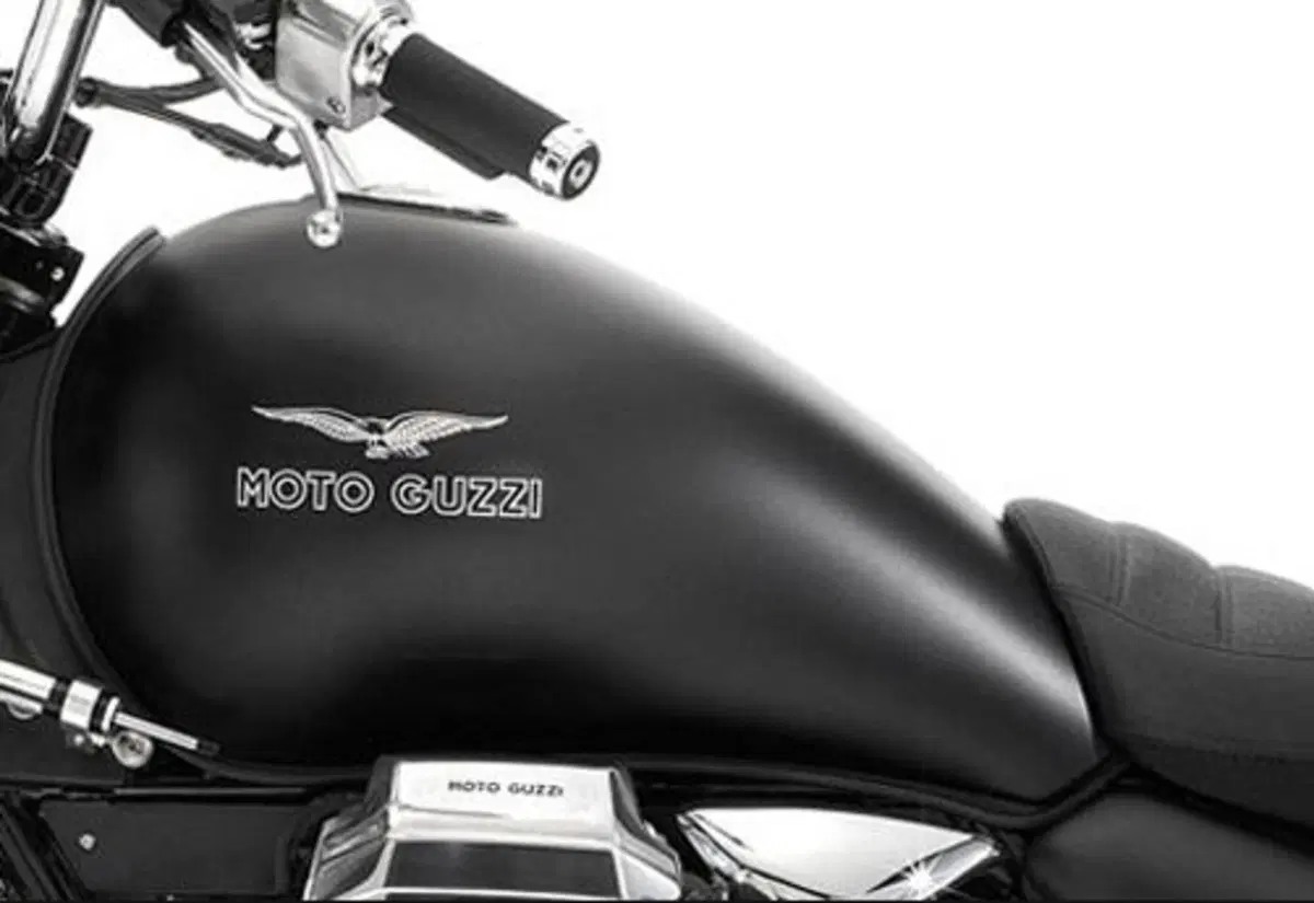 Moto Guzzi California 1100 California 1100 Aquila Nera (2010 - 11) (3)