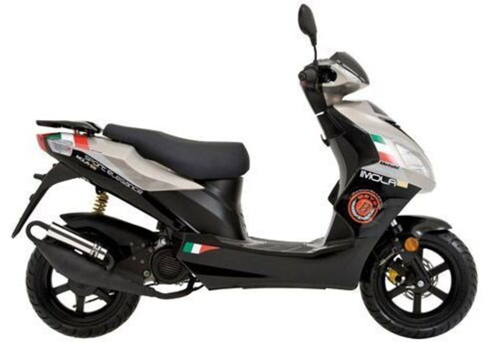 Moto B Imola SE 50 (2013) (3)