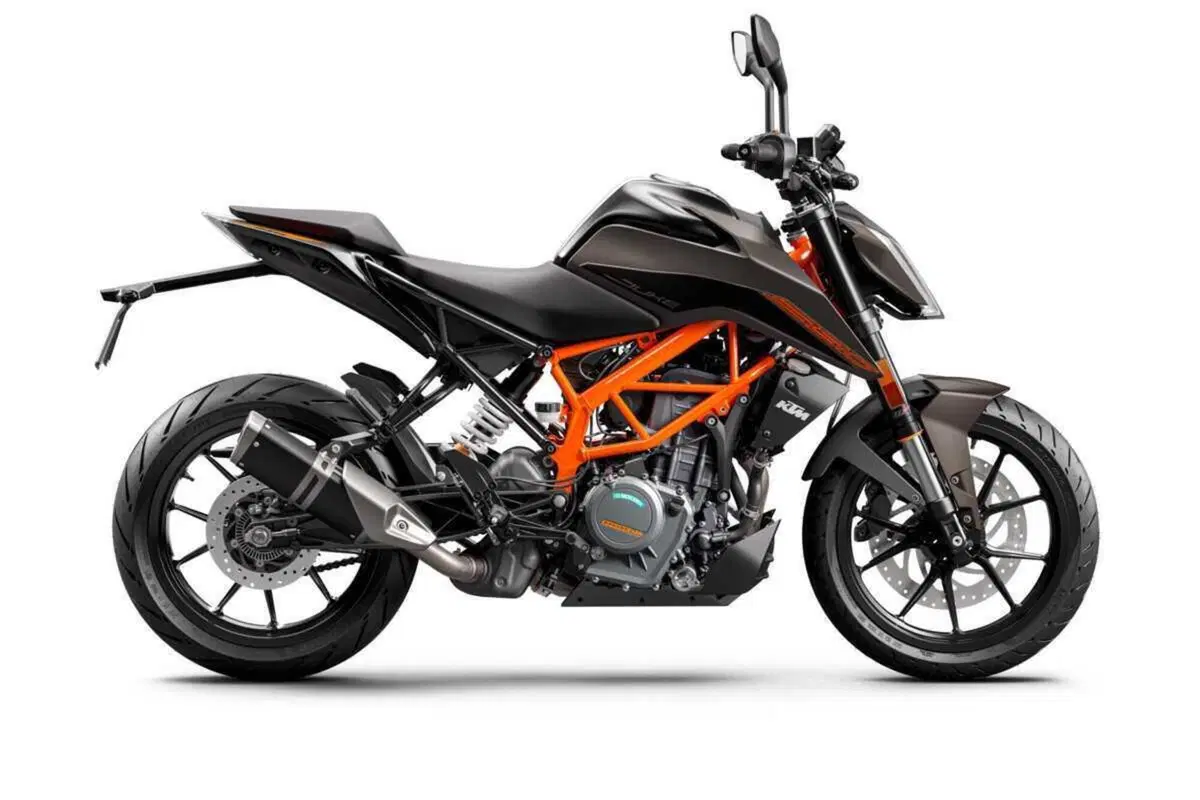 KTM aggiorna così la 790 Duke e la serie RC e Duke 2023 (15)