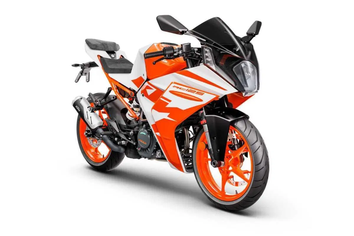 KTM aggiorna così la 790 Duke e la serie RC e Duke 2023 (18)
