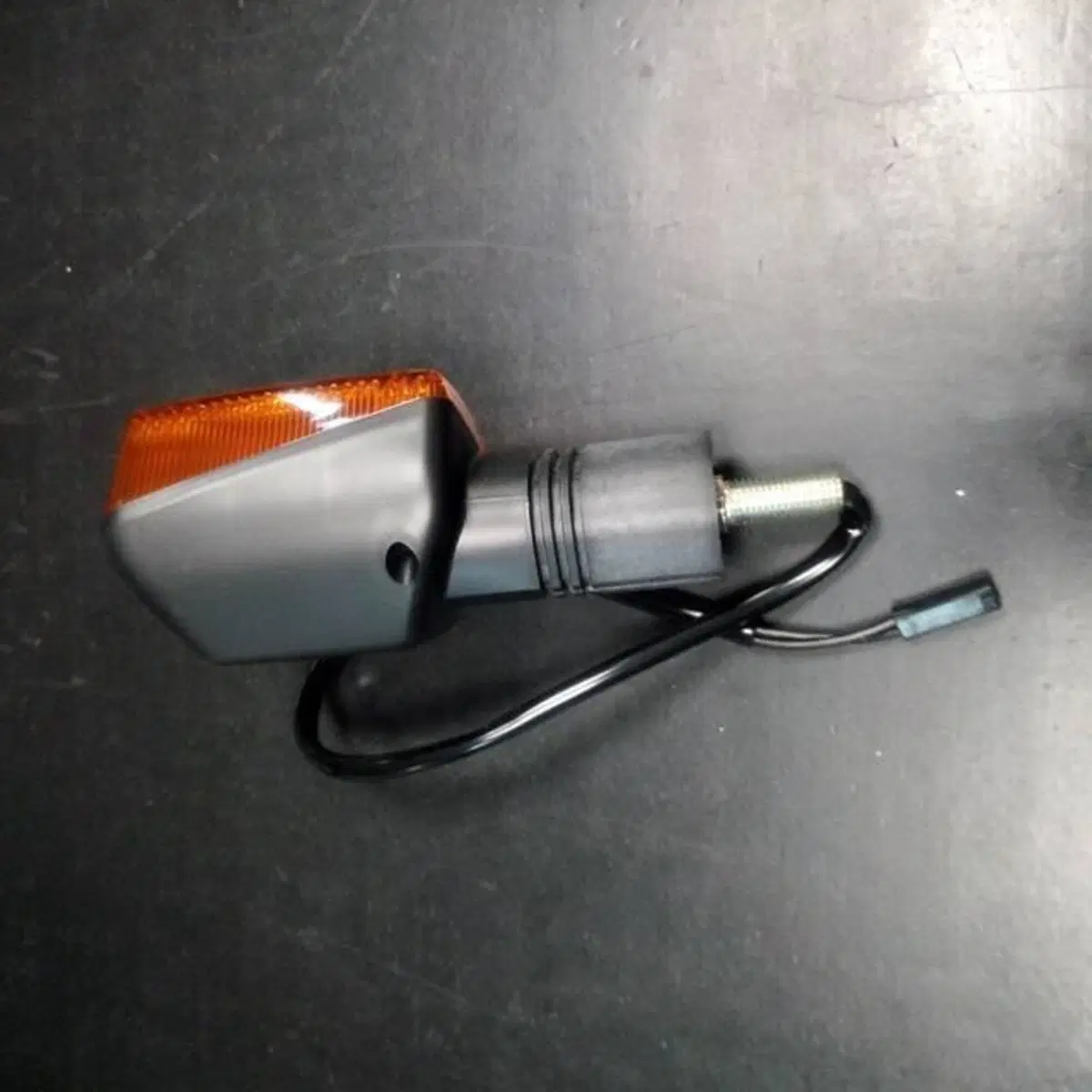 Freccia indicatore direzione Suzuki (3)