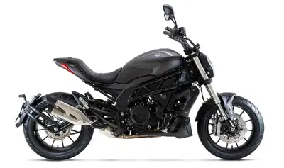 Benelli 502 C (2021 - 25) nuova