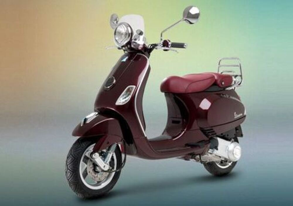 Vespa LXV 125 Vie della moda (2011 - 2013)