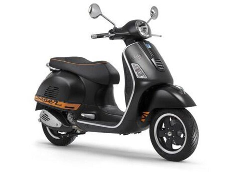 Vespa GTS 125 Super Sport ABS (2011 - 16) (2)