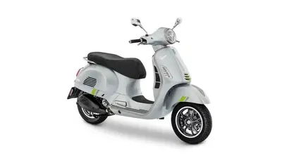 Vespa GTS 300 Super Tech (2023 - 24) nuova