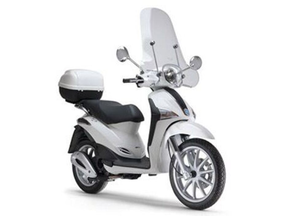 Piaggio Liberty 125 4T Full Optional (2003 - 13) (2)