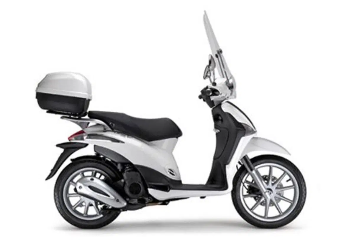 Piaggio Liberty 150 Liberty 150 4T Full Optional (2008 - 13) (4)