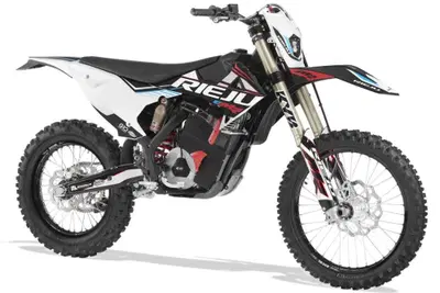 L'enduro Rieju E-MR punta su potenza e leggerezza