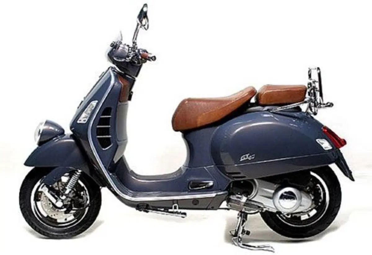 Vespa GTS 250 GTS 250 GT 60° (4)