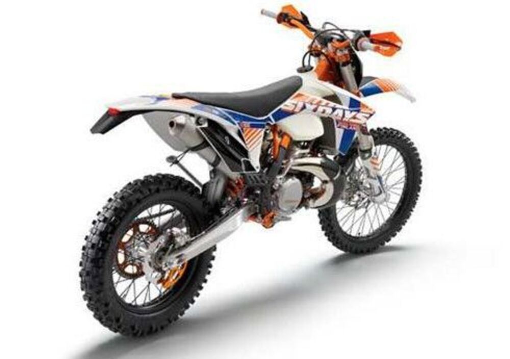 KTM EXC 125 Six Days (2012) (4)