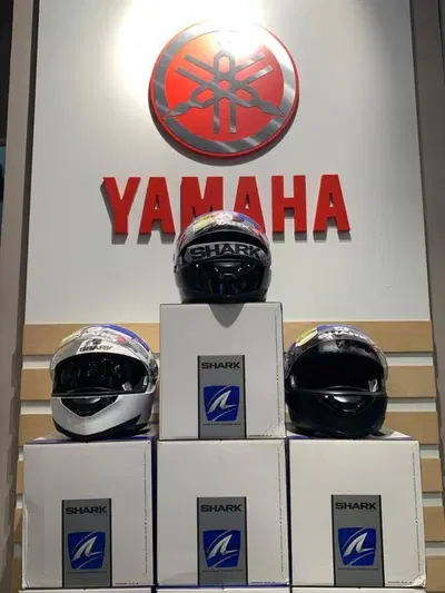 CASCO SHARK INTEGRALE MODELLO RIDILL Shark Helmets