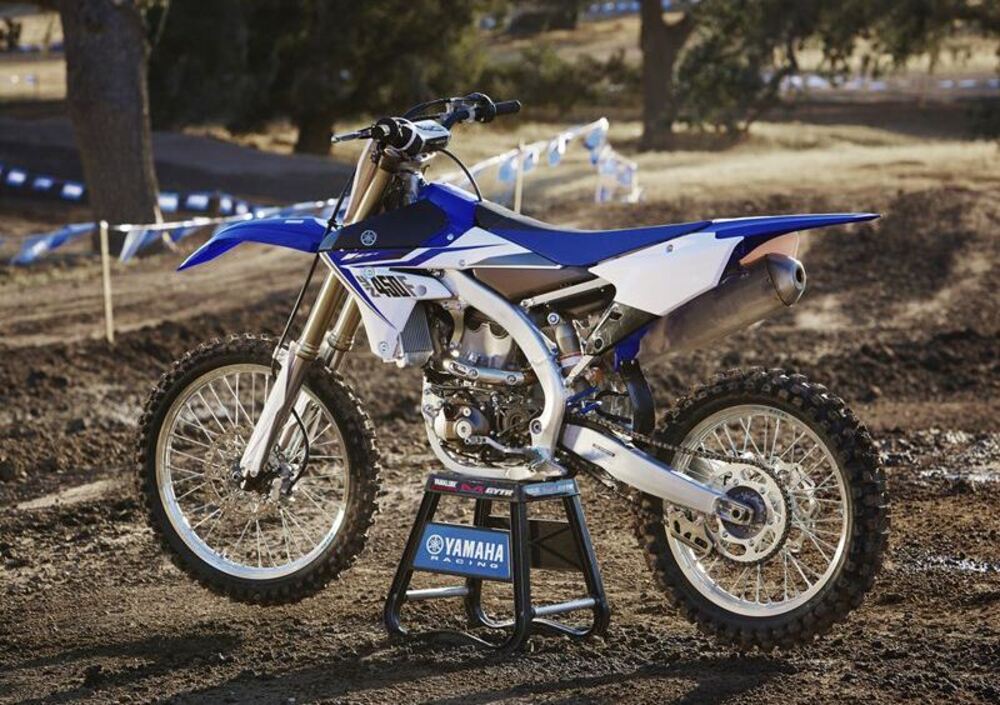 Yamaha YZ 450 F (2014) (5)