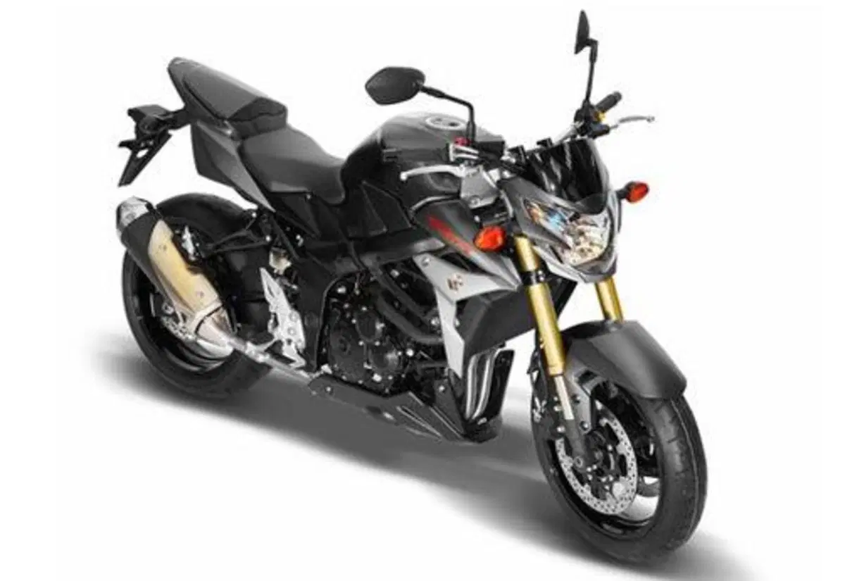 Suzuki GSR 750 GSR 750 ABS Mat Black L.E. (2010 - 14) (2)