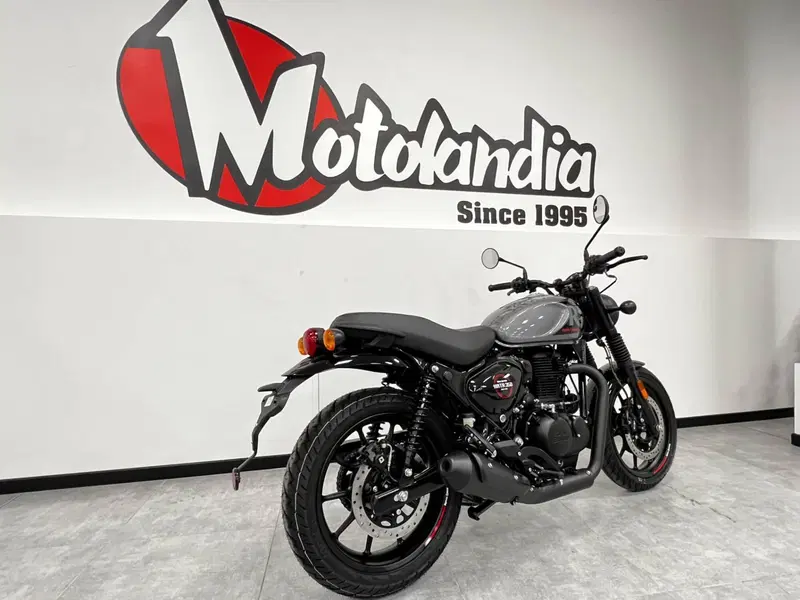 Royal Enfield HNTR 350 (2022 - 26) (4)