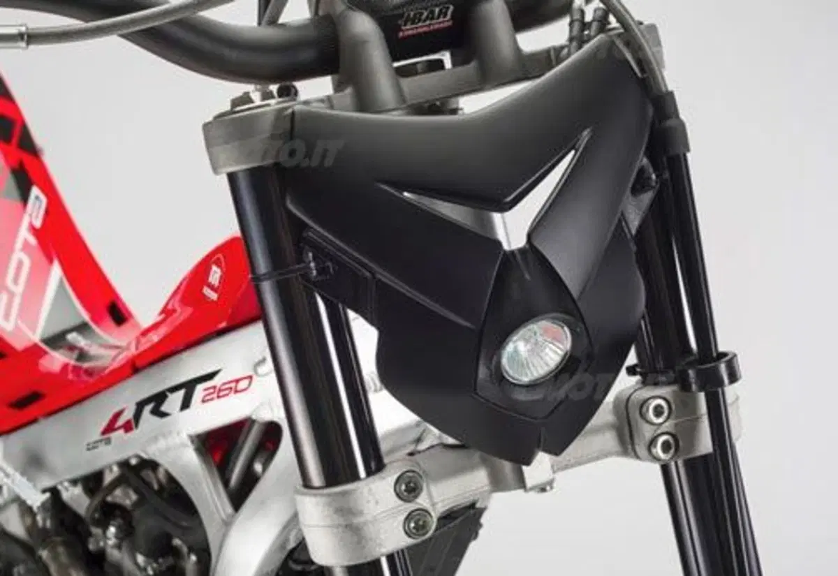Montesa Cota 4RT Cota 4RT 260 (2014 - 16) (8)
