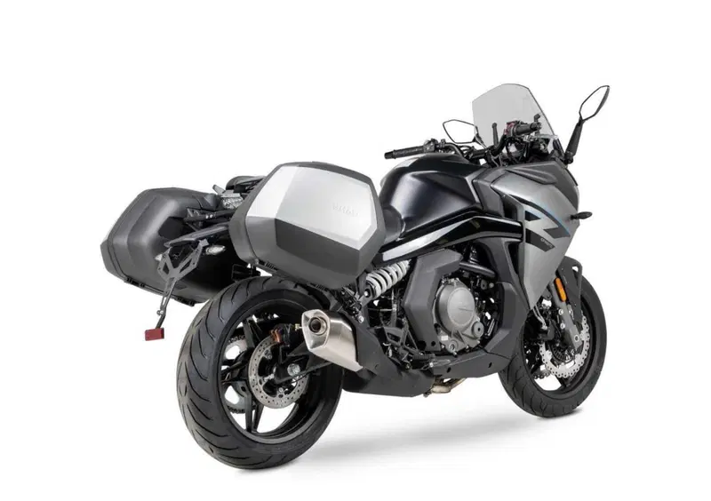 CFMOTO 650GT 650GT (2021 - 26) (4)