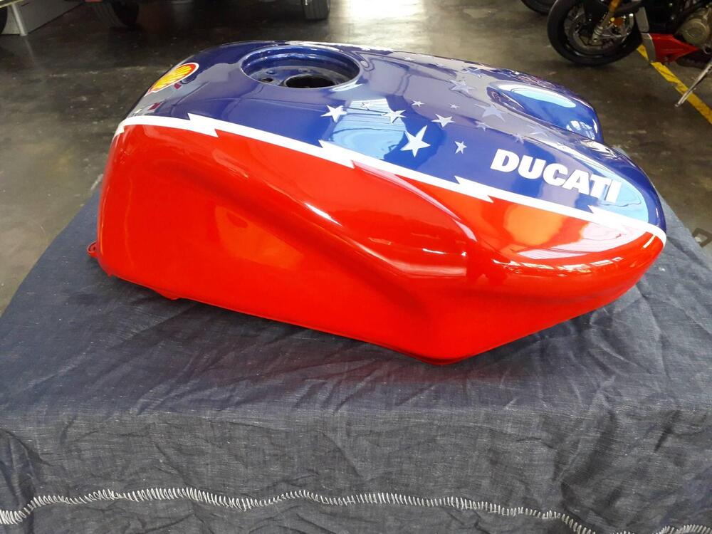 Serbatoio originale Ducati 916 Ben Bostrom (4)