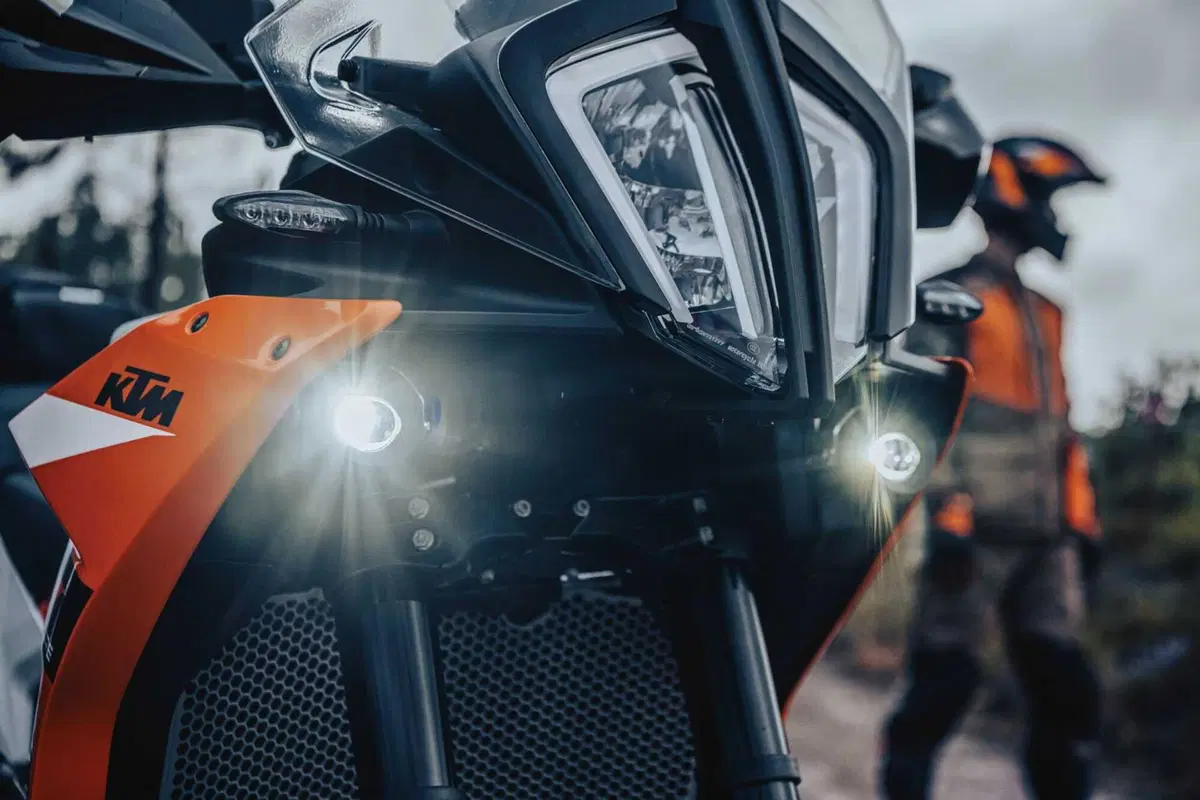 Come cambia la KTM 890 Adventure 2023