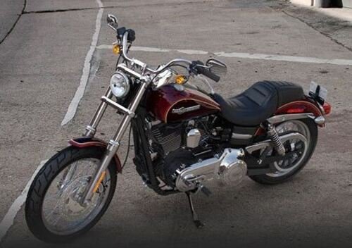 Harley-Davidson 1690 Super Glide Custom (2014) - FXDC