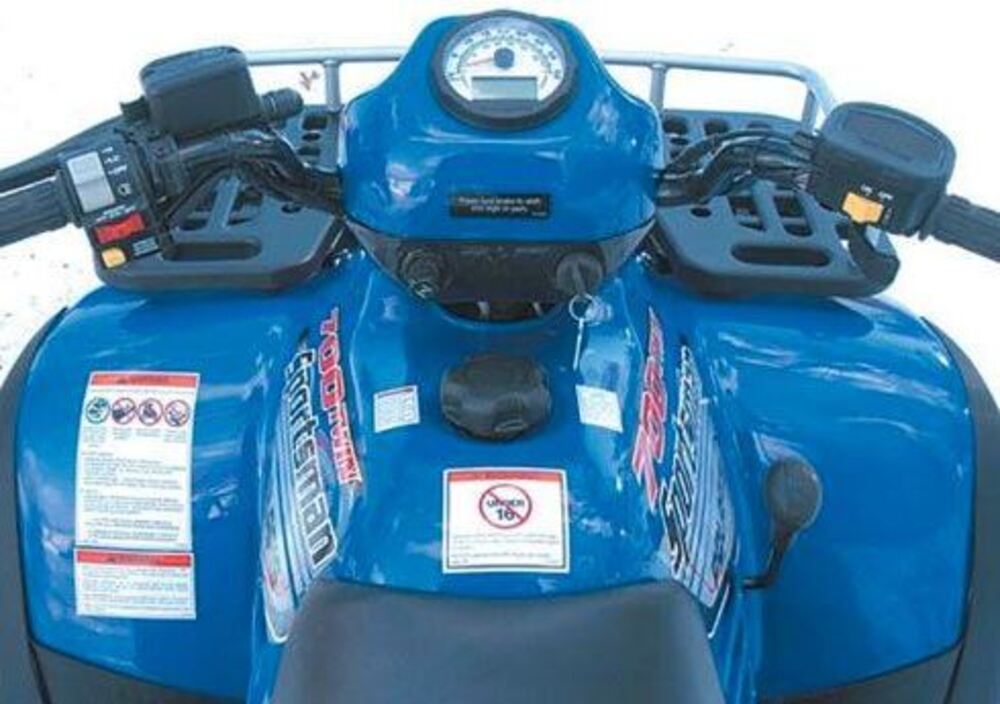 Polaris Sportsman 700 Twin EFI (2004 - 10) (2)