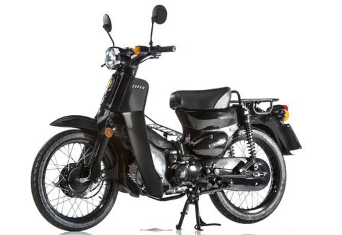 Super Motor Company Pin 120