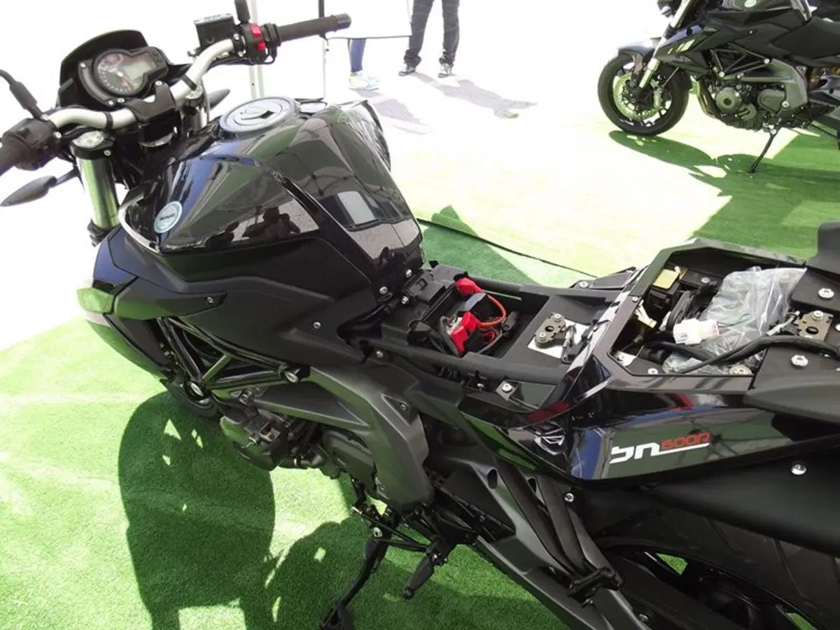 Benelli BN 600 BN 600 R (2013 - 16) (11)