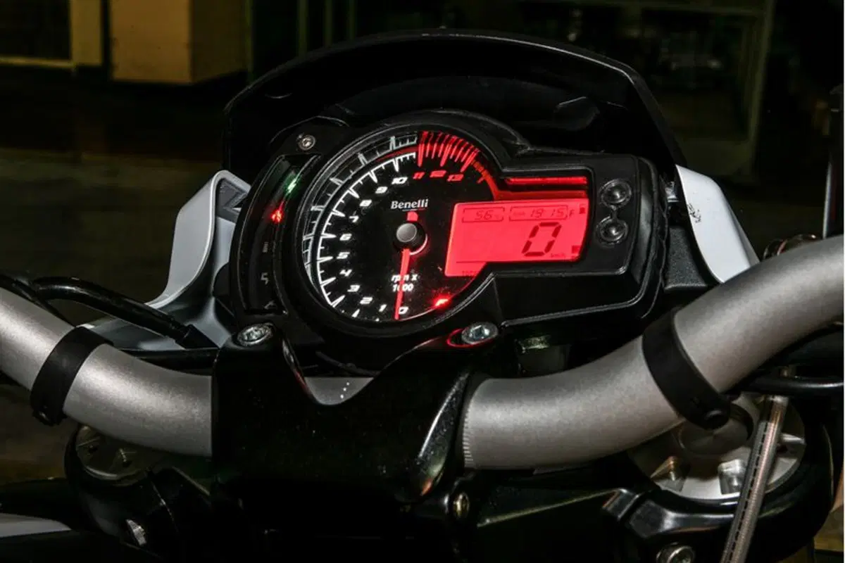 Benelli BN 600 BN 600 R (2013 - 16) (6)