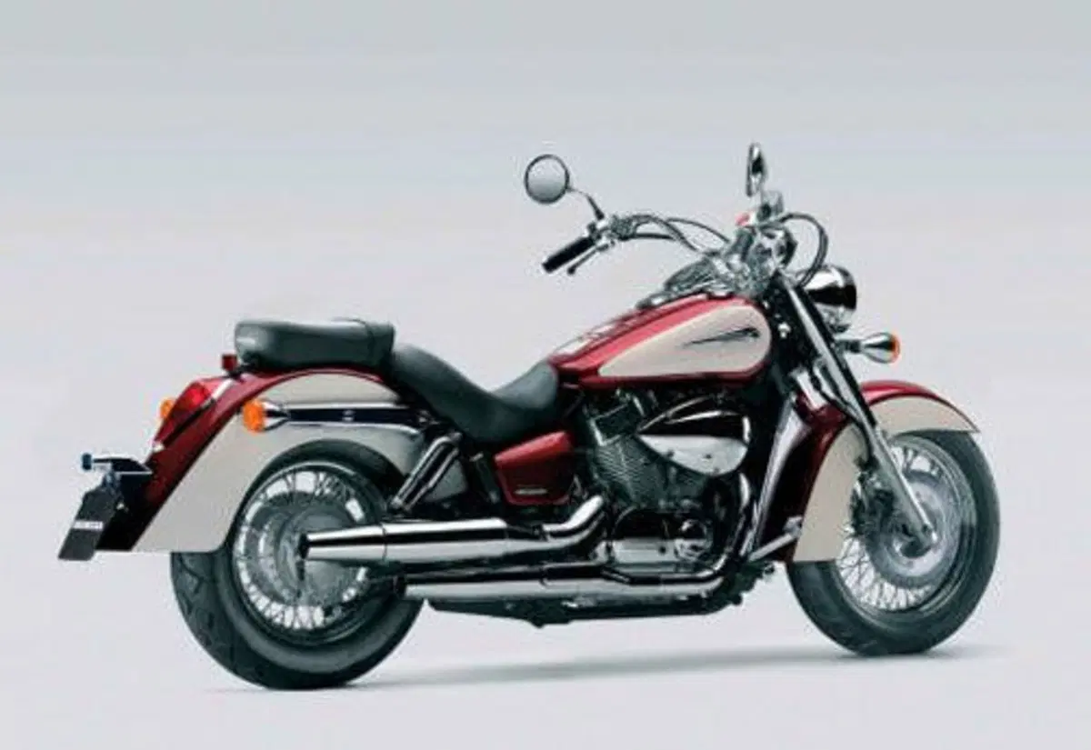 Honda VT 750 C VT 750 C Shadow Classic (2)