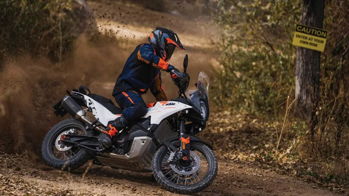 KTM 790 Adventure 790 Adventure (2023 - 24) (15)