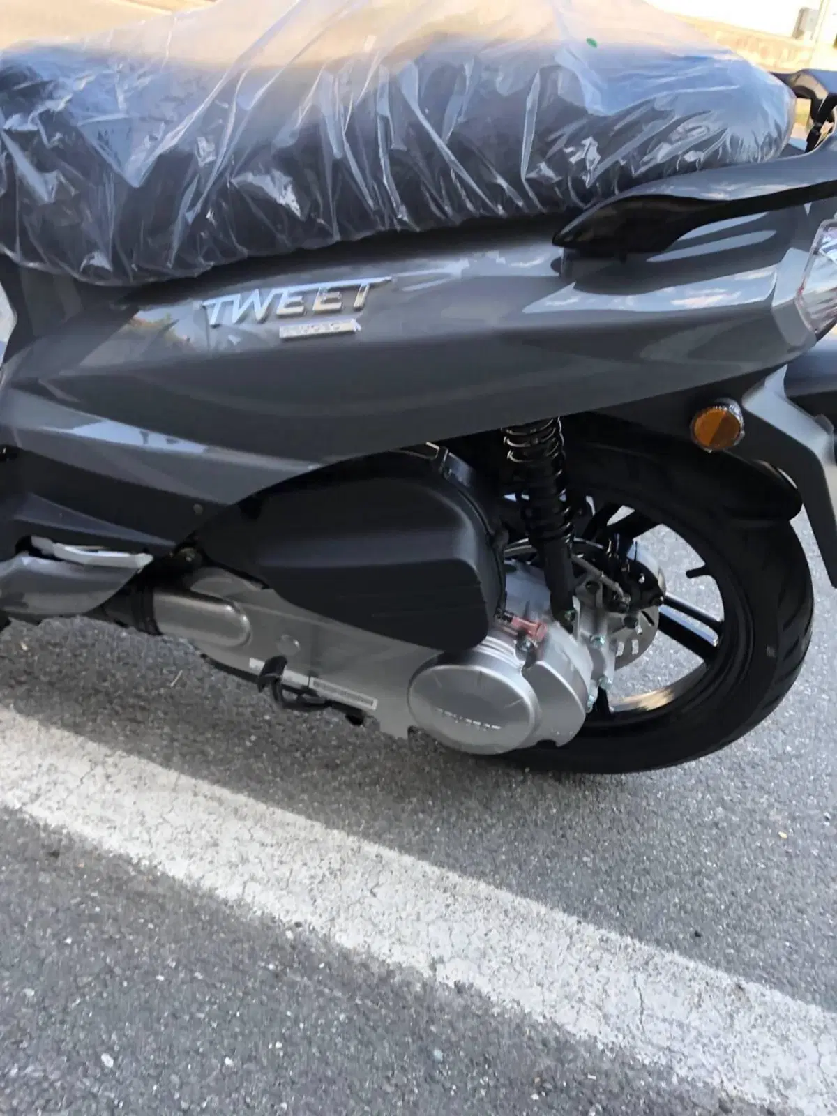 Peugeot Tweet 125i Active (2021 - 25) (12)