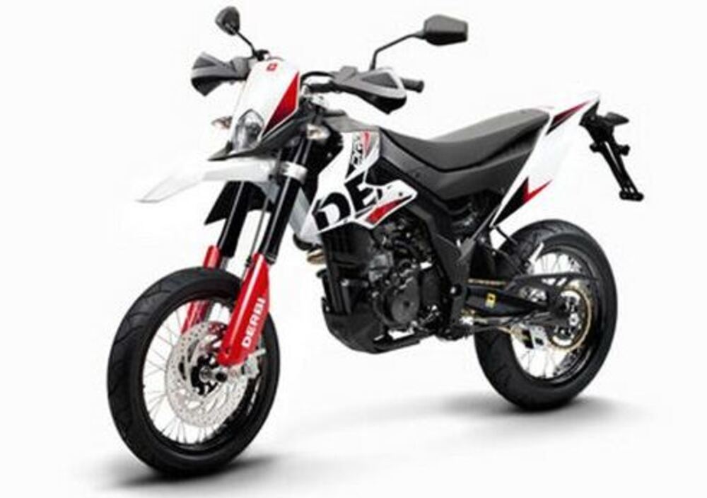 Derbi Senda DRD 125 4t 4v SM (2012 - 15) (2)