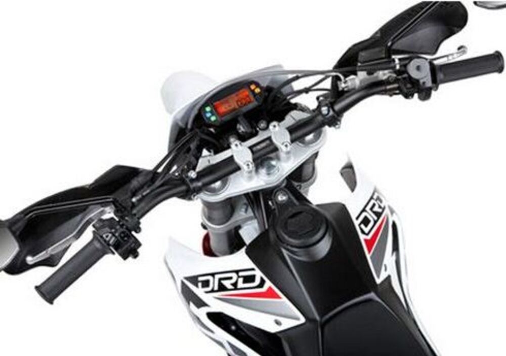 Derbi Senda DRD 125 4t 4v SM (2012 - 15) (3)