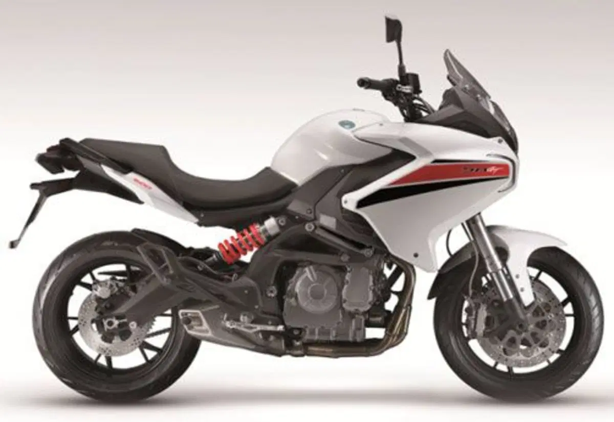 Benelli BN 600 BN 600 GT (2013 - 16) (9)