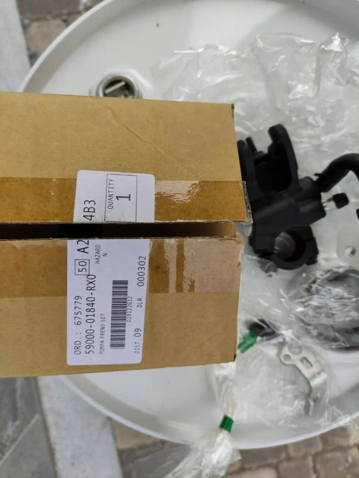 POMPA FRENO ORIGINALE NUOVA SUZUKI GSX R 1000 K7/K (3)