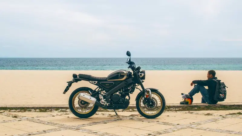 Yamaha XSR 125 Legacy (2022 - 24) (4)