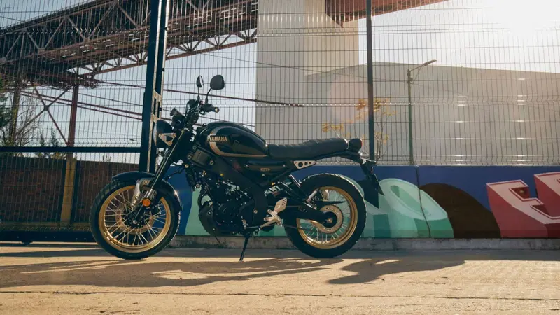 Yamaha XSR 125 Legacy (2022 - 24) (5)