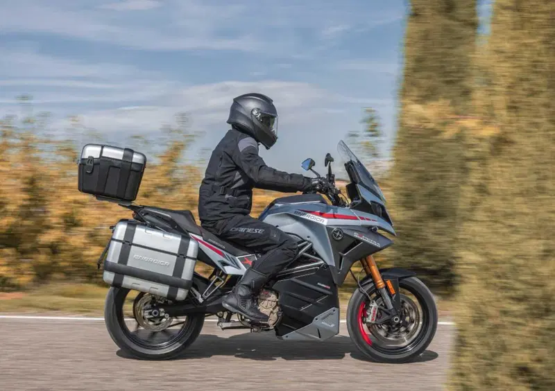 Energica Experia Experia (2023 - 25) (9)