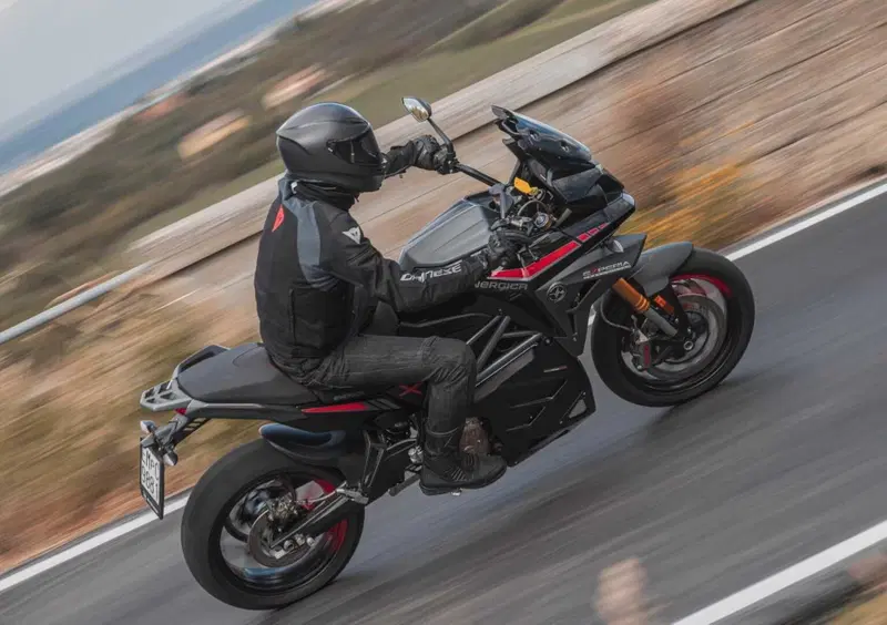 Energica Experia Experia (2023 - 25) (16)