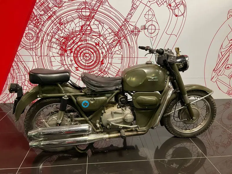 Moto Guzzi FALCONE 500