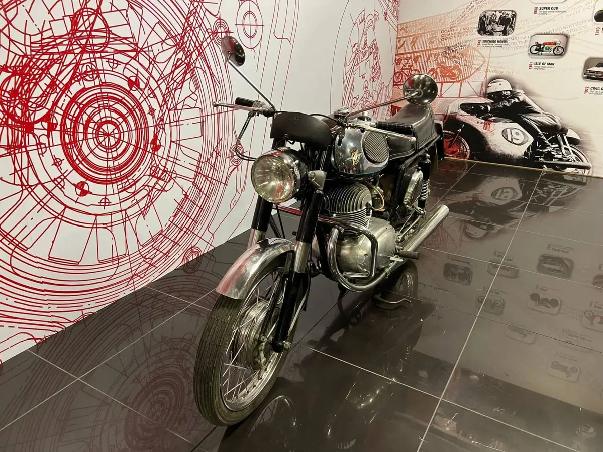 MV Agusta 250 (3)